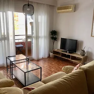 Piso En Pedregalejo A 50m De La Playa. Málaga